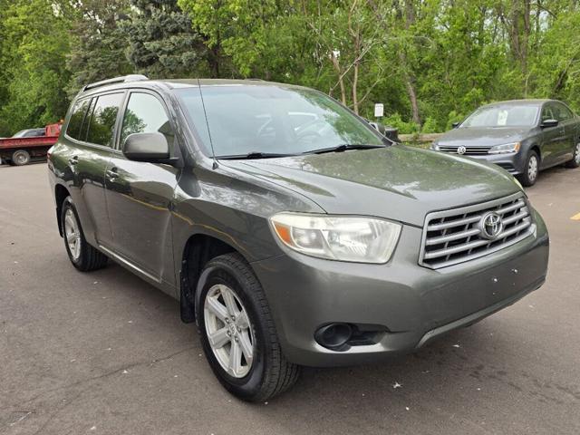 2010 Toyota Highlander Base