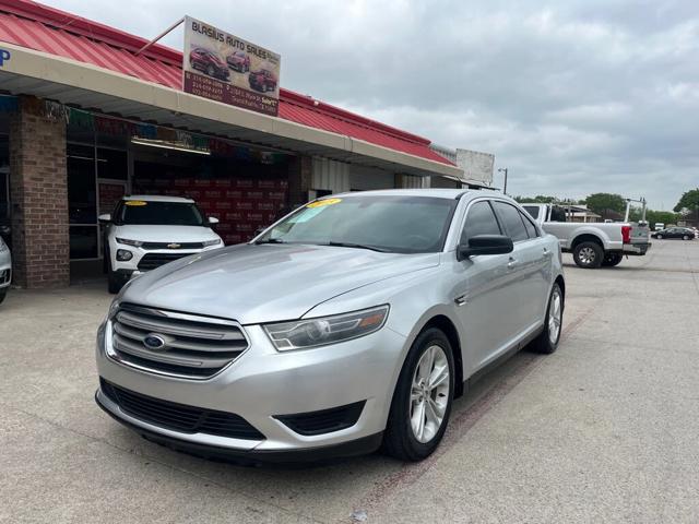 2015 Ford Taurus SE