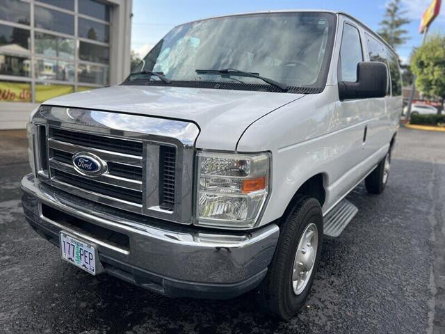 2014 Ford E-Series E-350 XLT Super Duty Passenger