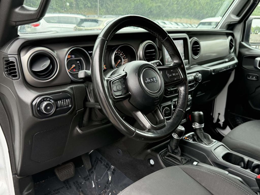 2021 Jeep Wrangler Unlimited Willys — photo 1 of 12