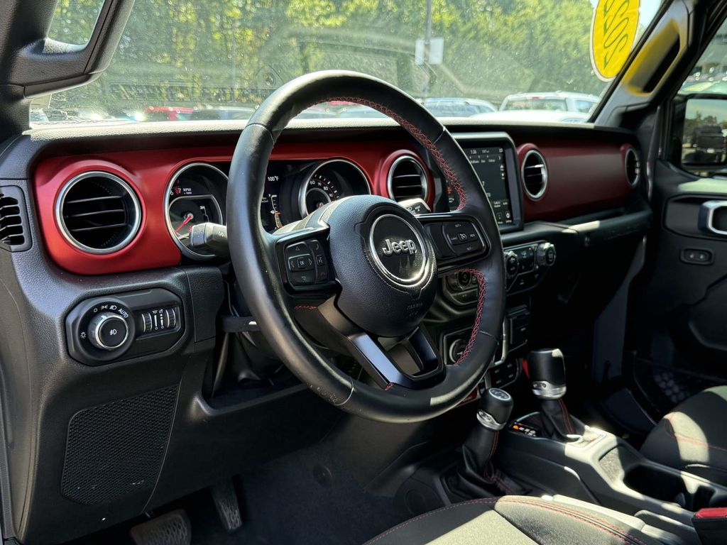 2022 Jeep Wrangler Unlimited Rubicon — photo 1 of 12