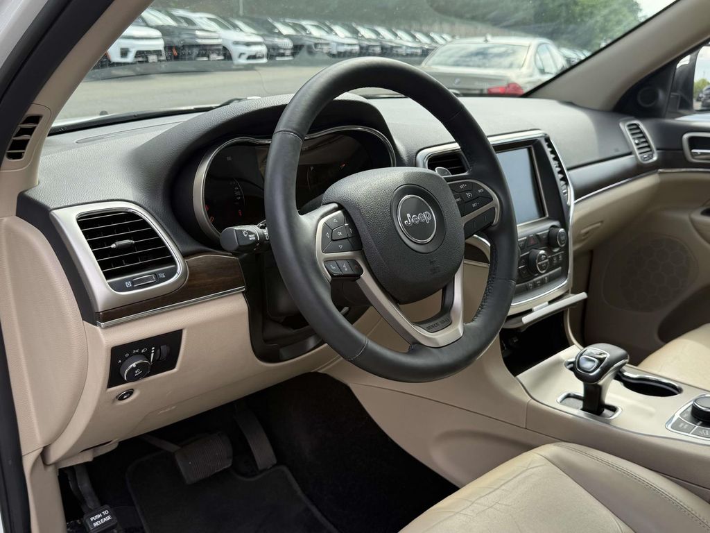 2015 Jeep Grand Cherokee Limited — photo 1 of 12
