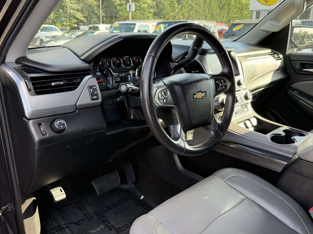 2015 Chevrolet Tahoe LT — photo 1 of 12