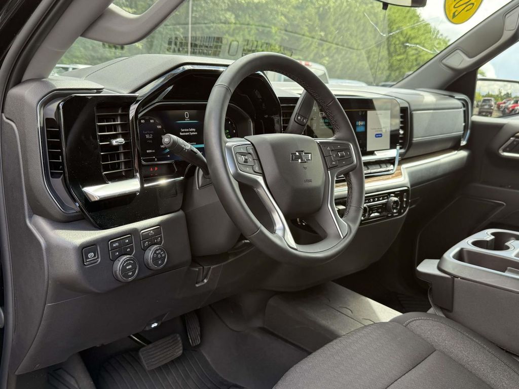 2026 Chevrolet Silverado 1500 RST — photo 1 of 12