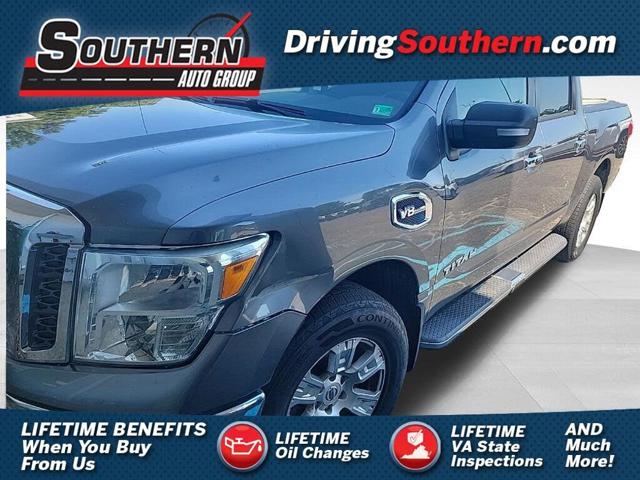 2017 Nissan Titan SV
