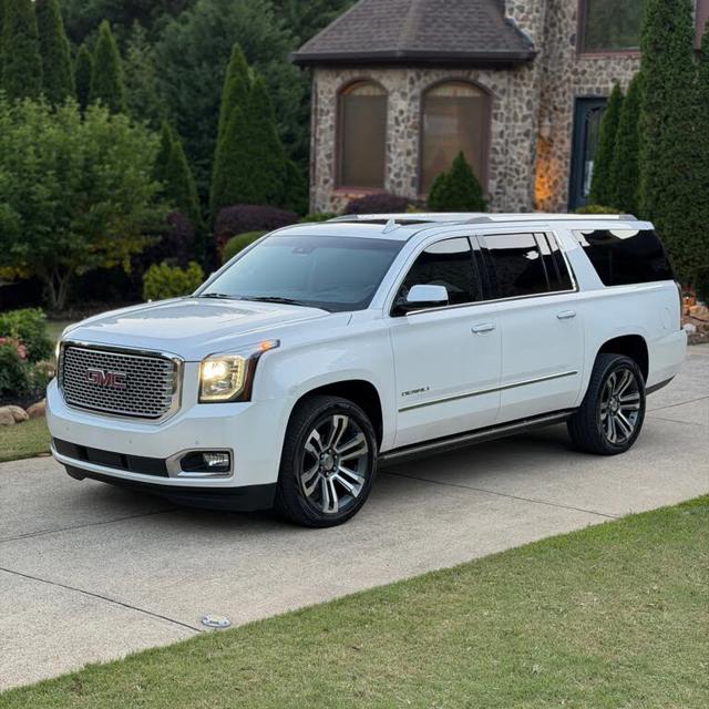 2017 GMC Yukon XL Denali 4WD