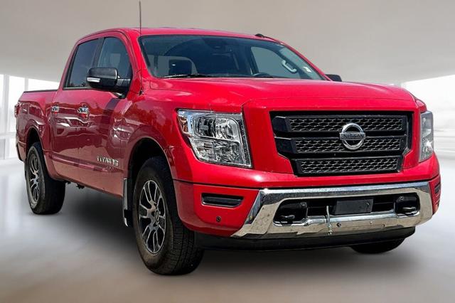 2020 Nissan Titan SV