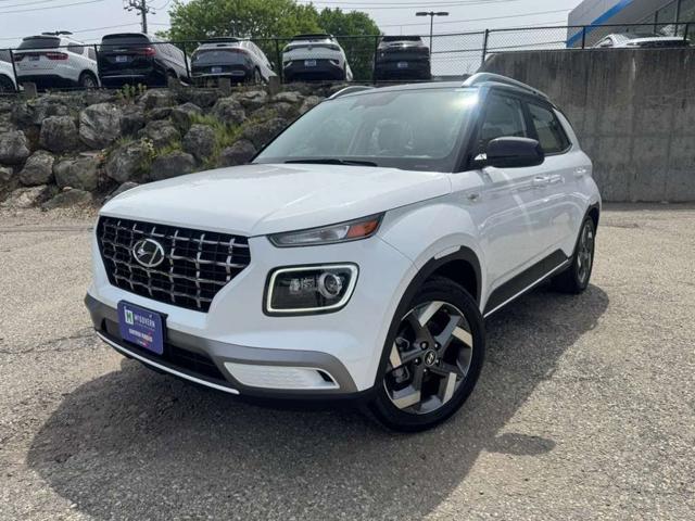 2023 Hyundai Venue Limited FWD