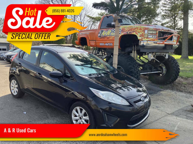 2011 Ford Fiesta SE Hatchback