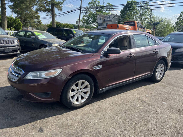 2010 Ford Taurus SE