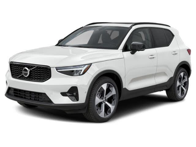 2026 Volvo XC40 B5 Plus AWD