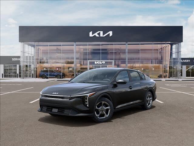 2026 Kia K4 LX FWD