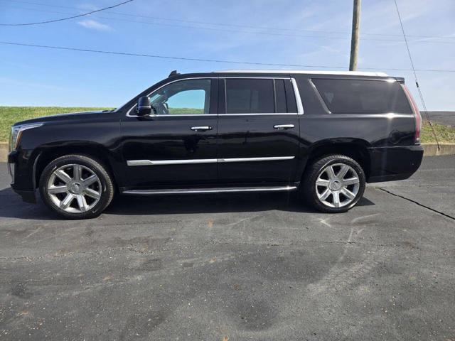2018 Cadillac Escalade ESV Luxury 4WD