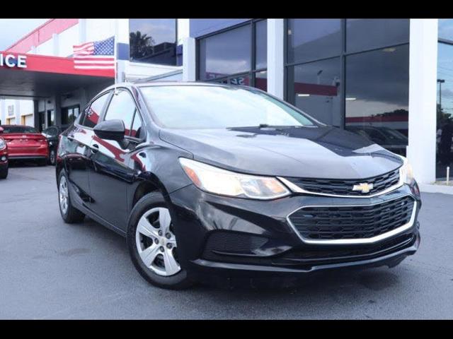 2017 Chevrolet Cruze LS Sedan FWD