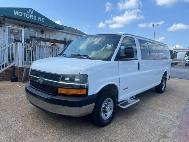2004 Chevrolet Express 3500