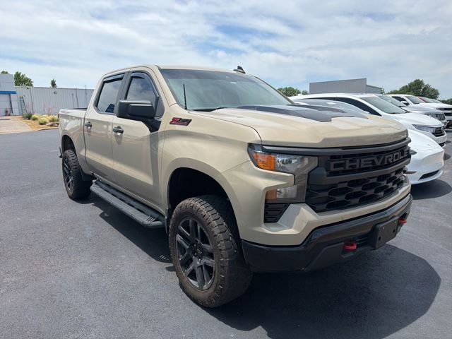 2022 Chevrolet Silverado 1500 Custom Trail Boss
