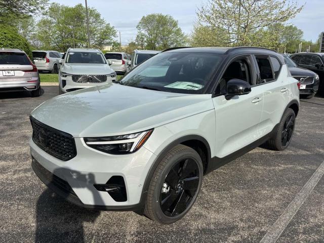 2026 Volvo XC40 B5 Ultra Black Edition AWD