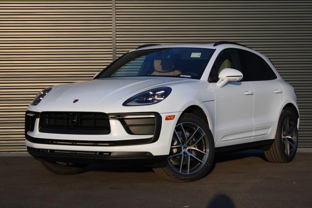 2026 Porsche Macan AWD