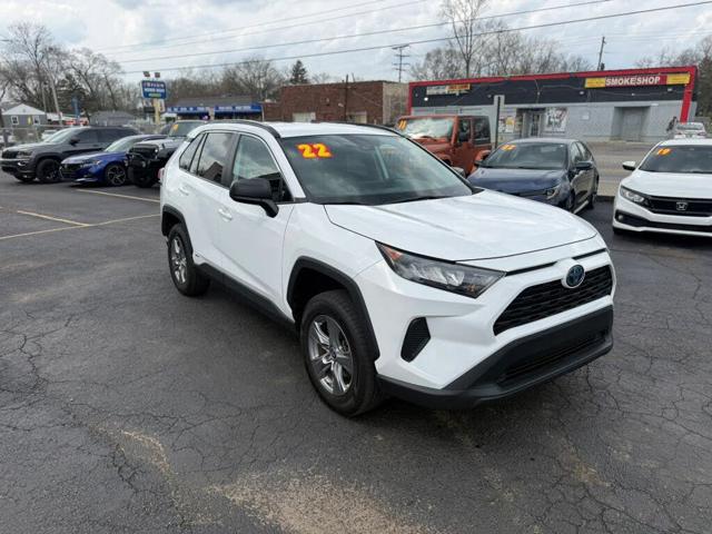 2022 Toyota RAV4 LE AWD