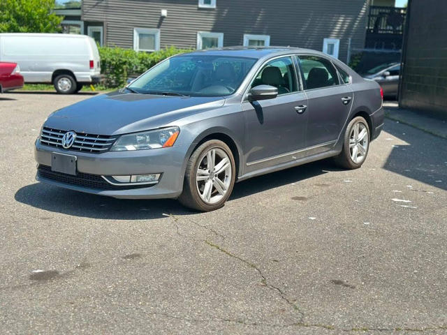 2013 Volkswagen Passat TDI SEL Premium