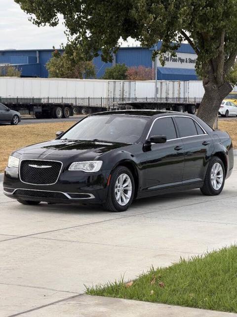 2015 Chrysler 300 Limited