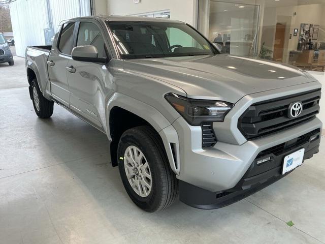 2026 Toyota Tacoma 4WD SR5