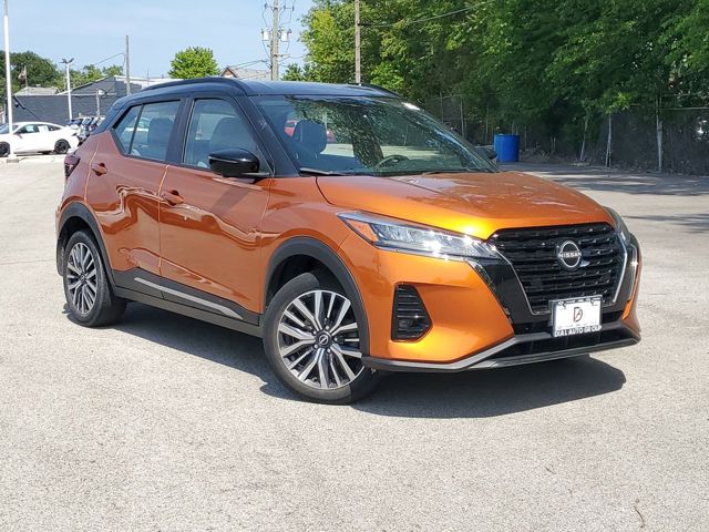 2023 Nissan Kicks SR FWD
