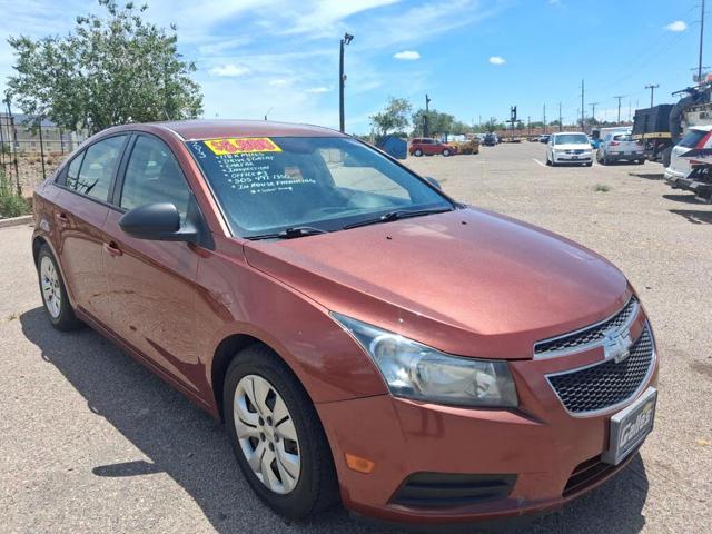 2013 Chevrolet Cruze LS Sedan FWD