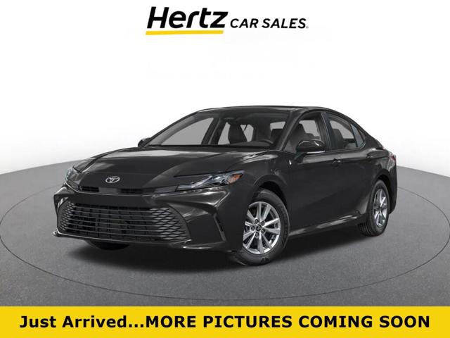 2025 Toyota Camry LE FWD