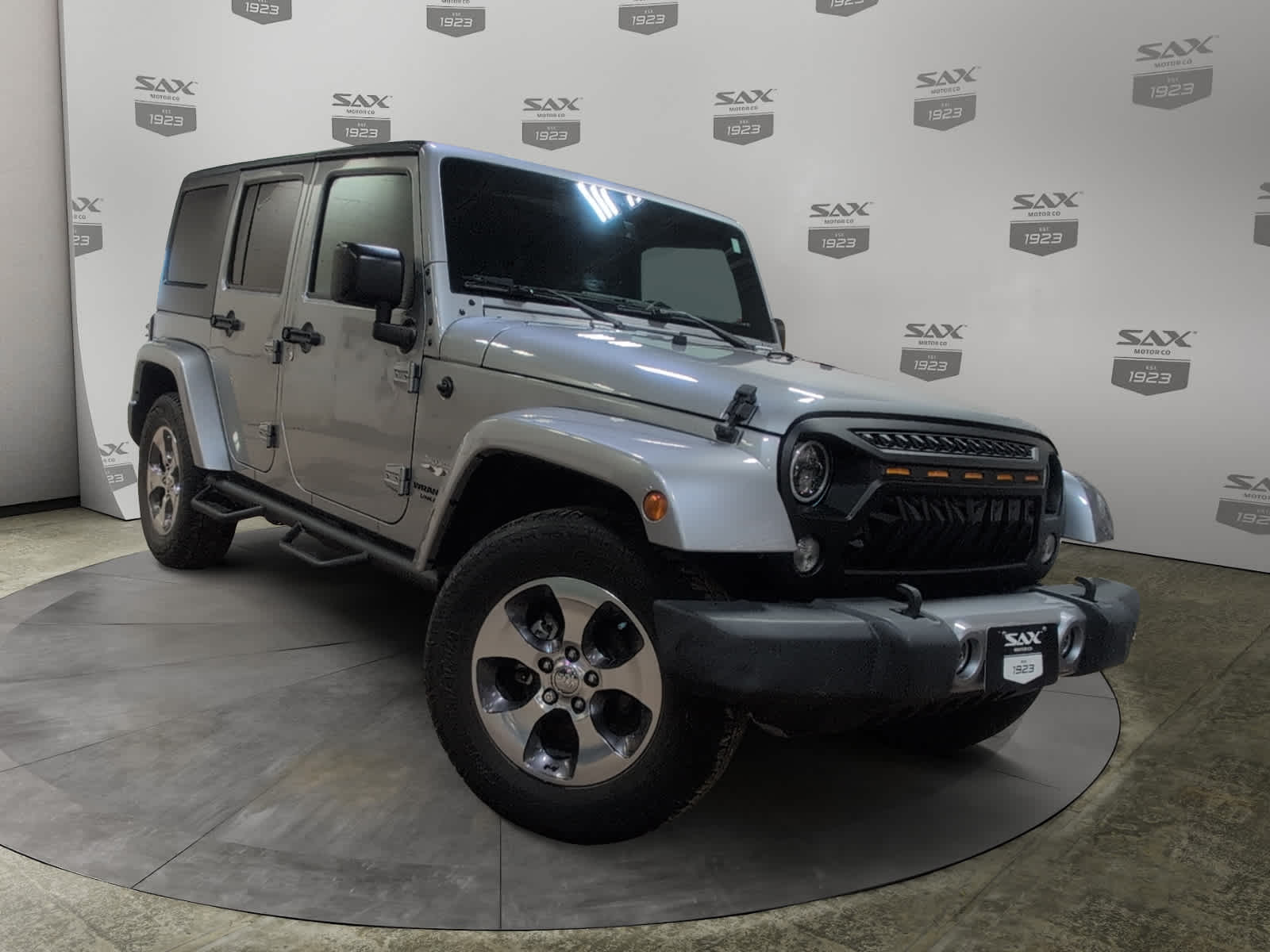 2016 Jeep Wrangler Unlimited Sahara 4WD 4dr