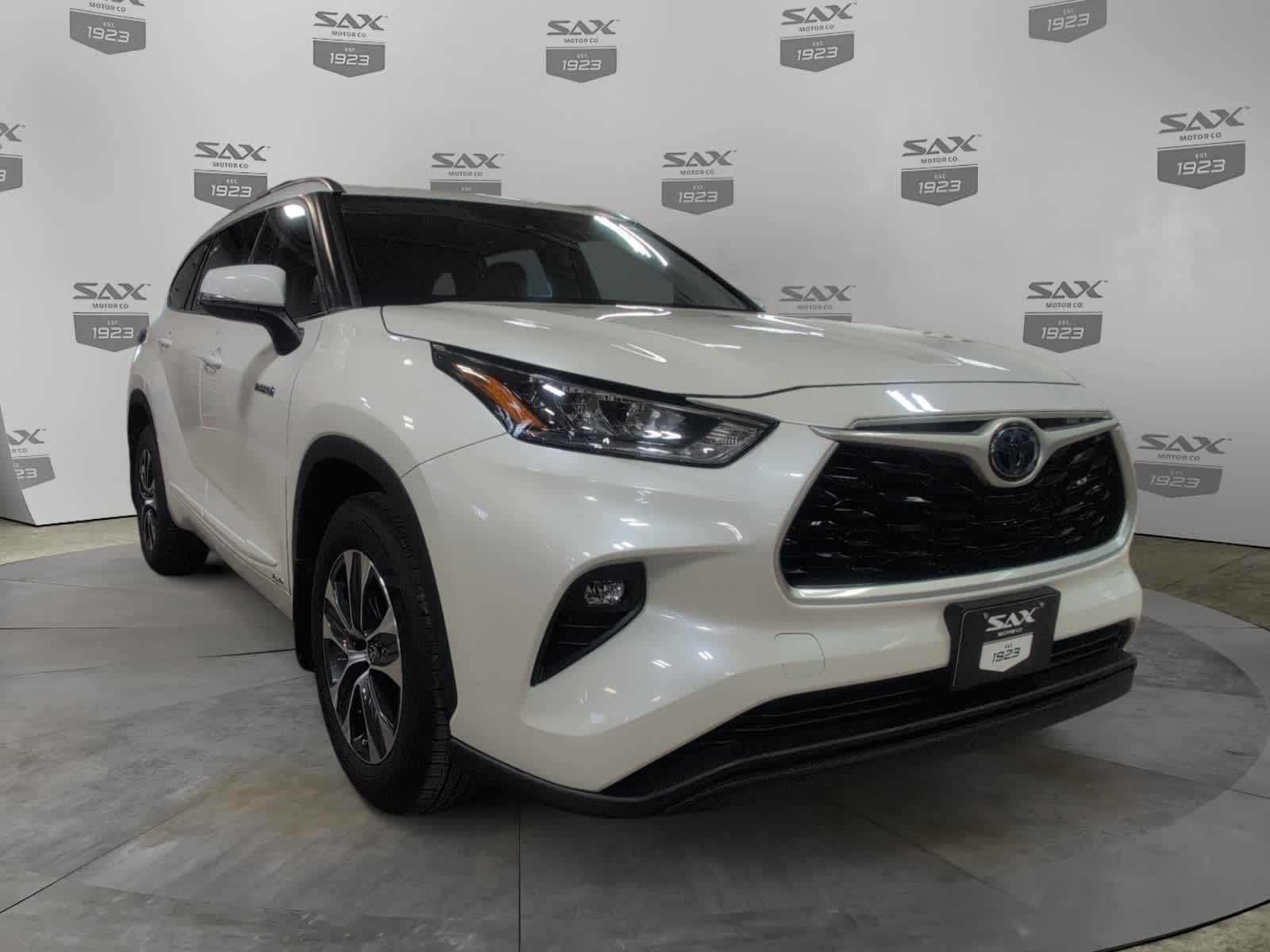 2020 Toyota Highlander Hybrid XLE AWD (Natl)