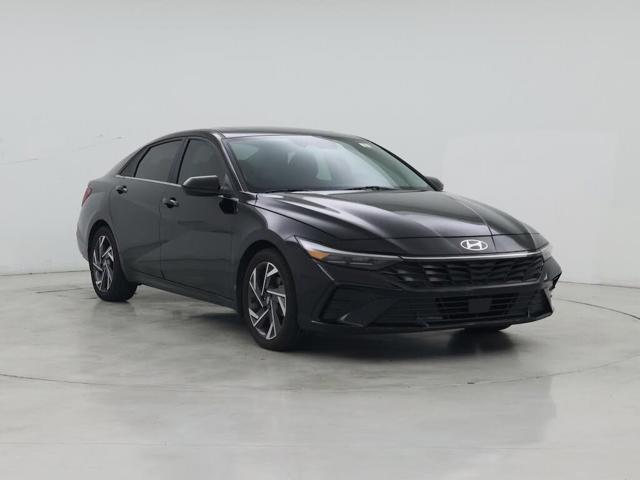 2024 Hyundai Elantra SEL FWD