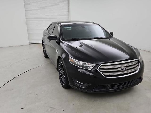 2017 Ford Taurus SEL