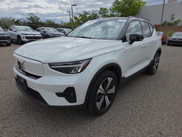2023 Volvo XC40 Recharge Pure Electric Twin Plus eAWD