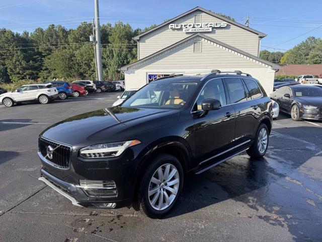 2016 Volvo XC90 T6 Momentum