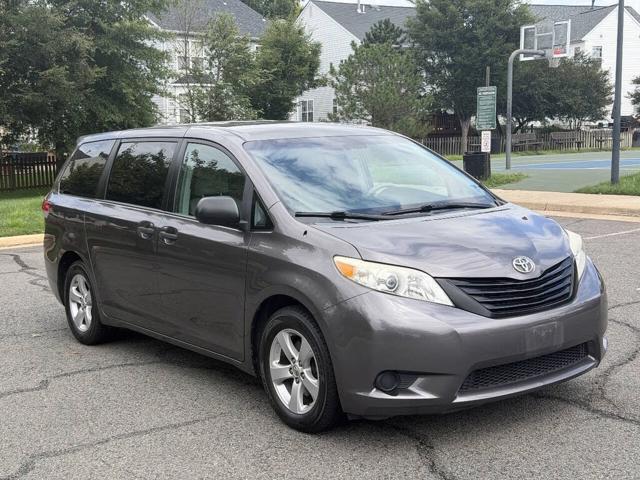 2013 Toyota Sienna L 7-Passenger