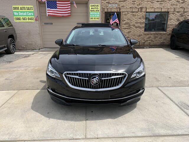 2017 Buick LaCrosse Essence FWD