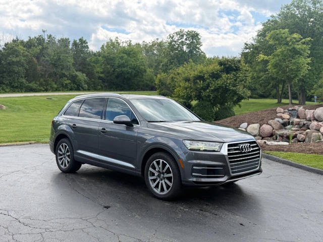 2019 Audi Q7 55 TFSI quattro SE Premium Plu