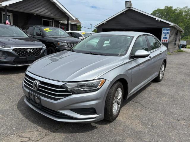 2019 Volkswagen Jetta R-Line