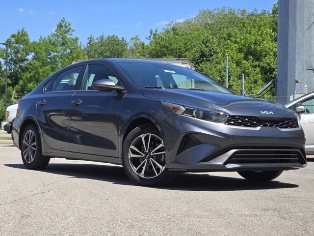 2024 Kia Forte LXS FWD