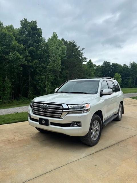 2018 Toyota Land Cruiser AWD