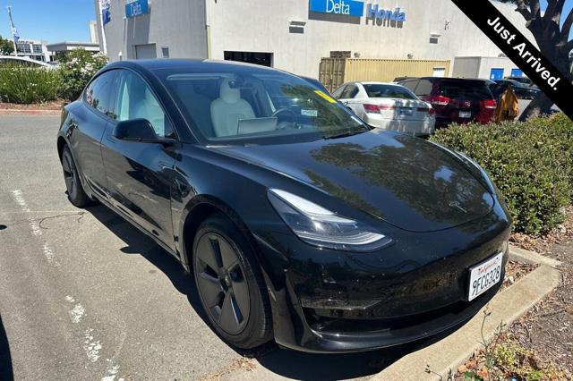 2023 Tesla Model 3 Base