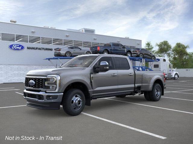 2026 Ford Super Duty F-350 DRW Lariat