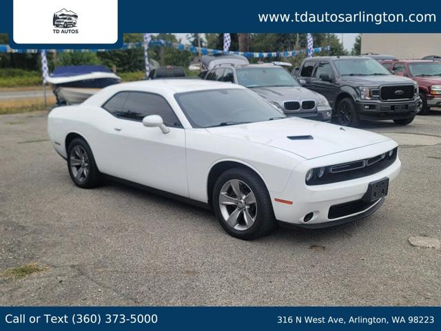 2016 Dodge Challenger SXT