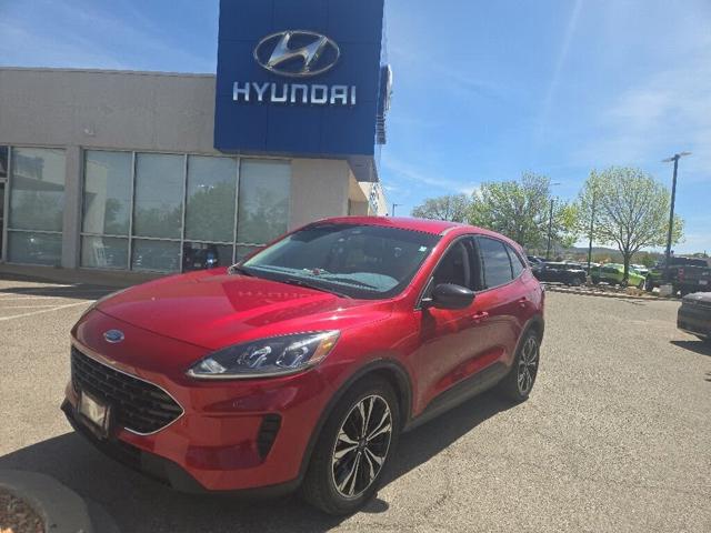 2022 Ford Escape SE FWD