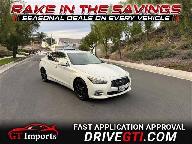 2015 Infiniti Q50 Premium