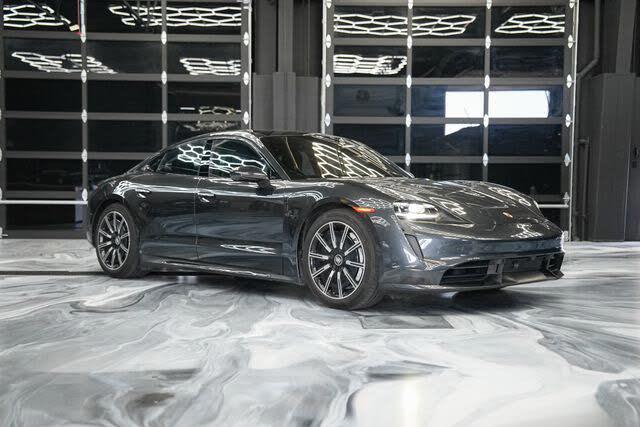 2020 Porsche Taycan Turbo