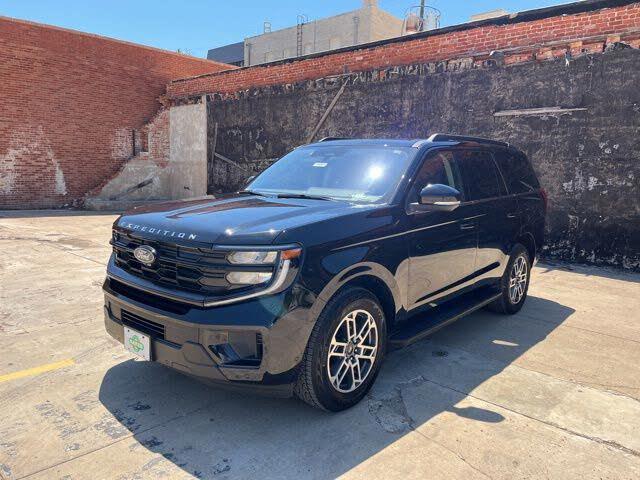 2025 Ford Expedition Active 4WD