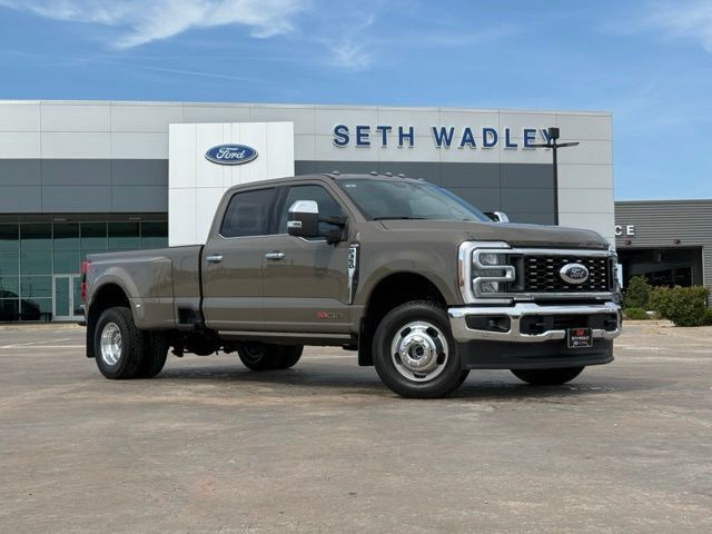 2026 Ford Super Duty F-350 DRW King Ranch