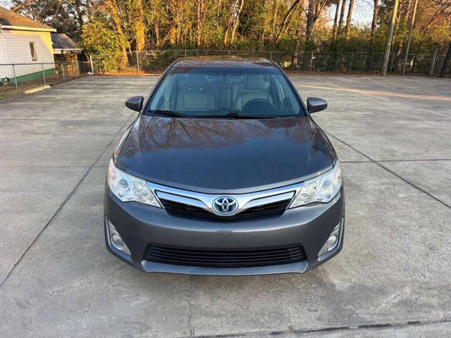 2014 Toyota Camry Hybrid XLE FWD